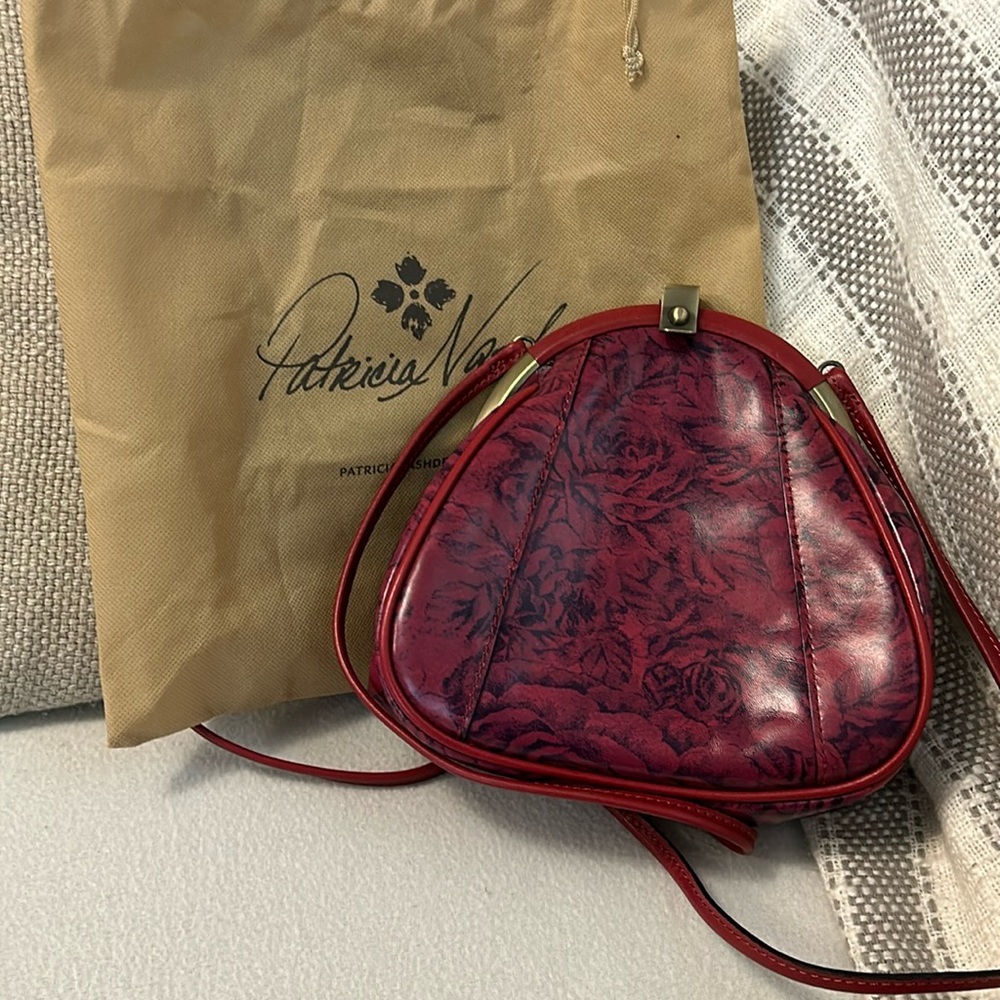 Patricia Nash Crossbody Handbag.